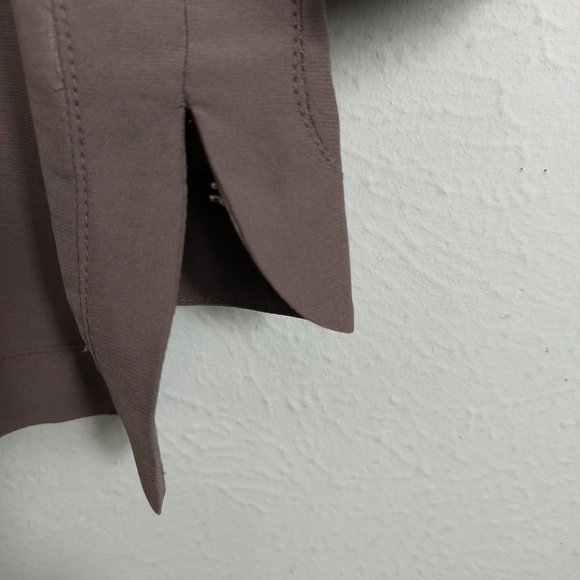 Valette Brown Silky Light Weight Layering Jacket or Tunic Zip Front Pockets EUC. - Picture 8 of 9